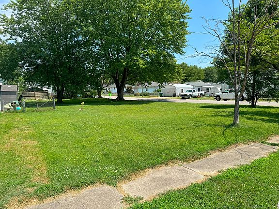 2nd image of 2019 Alexander Ave