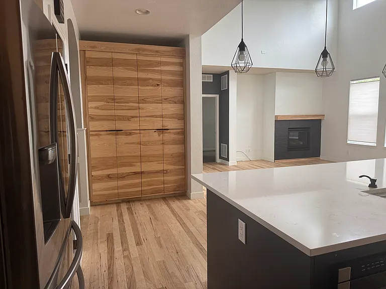 569 Cheyenne Dr — Photo 4