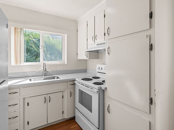 3rd image of 256 La Pala Dr #17