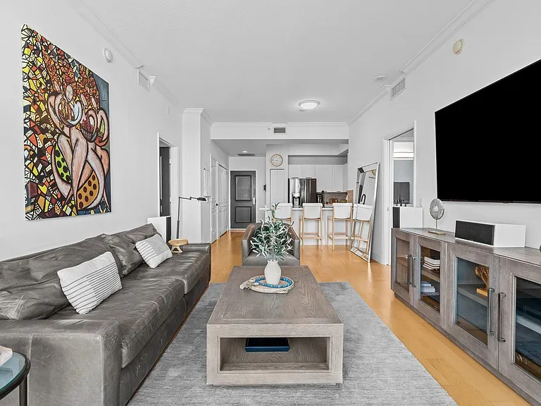350 SE 2nd St #2960 — Photo 9