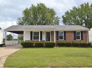 2564 Medford Dr, High Ridge, MO 63049