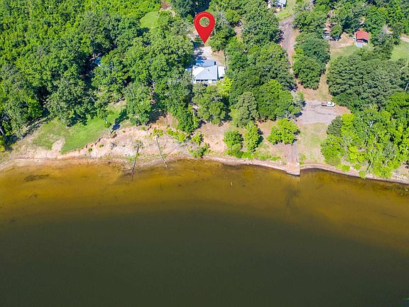 2nd image of 497 Beach Dr