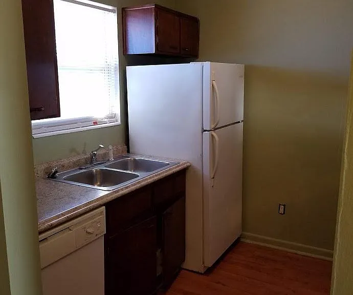 2405 Atlas Rd — Photo 3