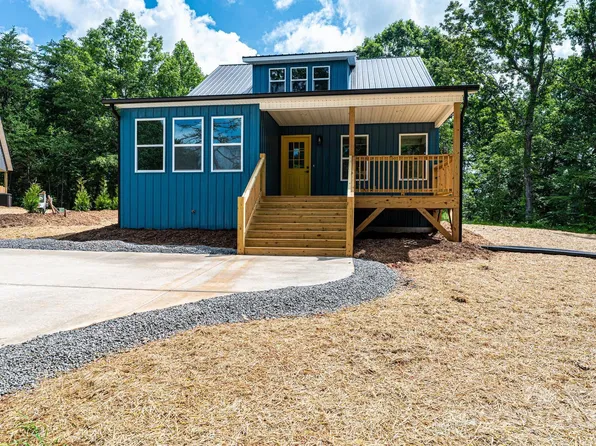 1890 Thoreau Ct, Connelly Springs, NC 28612