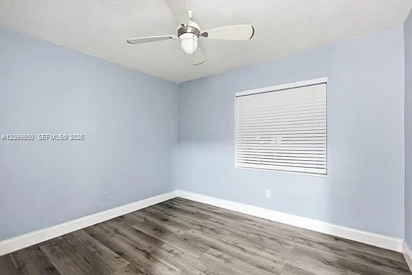 3 bed, 1225 sqft, $2,900 — Photo 2