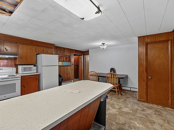 4th image of 32 King Street