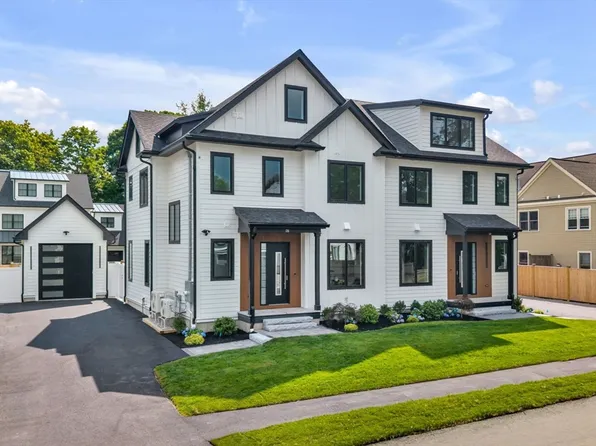 136 Hillside Ave, Needham, MA 02494