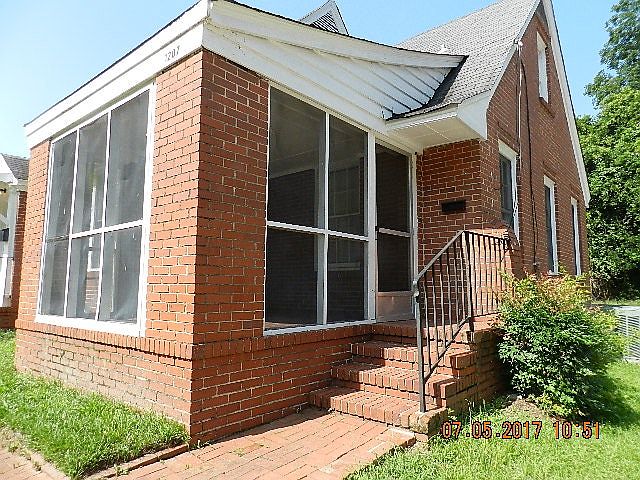 Front entrance to tri-plex