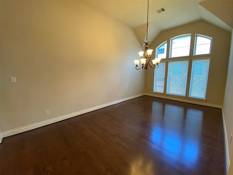 5922 Solara Ledge Ln — Photo 5