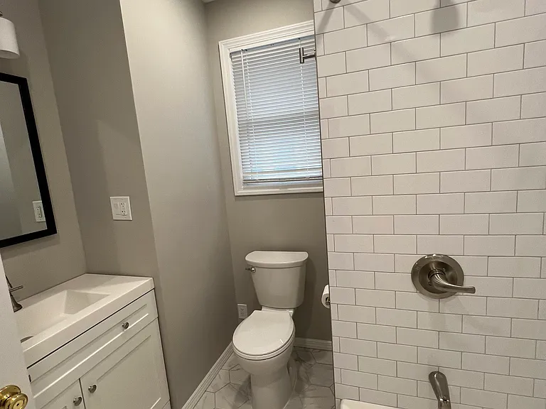 313 Frederick Ave — Photo 5