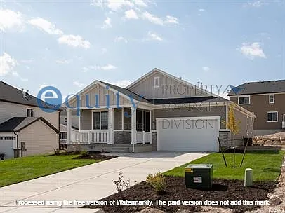 2103 W Wallflower Dr