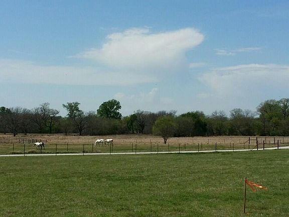 4th image of 600 County Road 4668