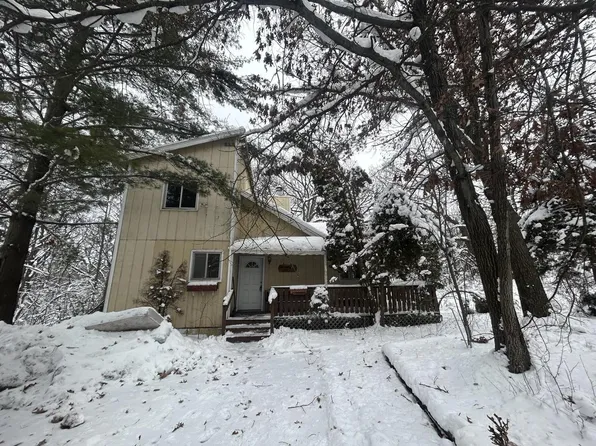 N7339 Mariner Hills CIRCLE, Elkhorn, WI 53121