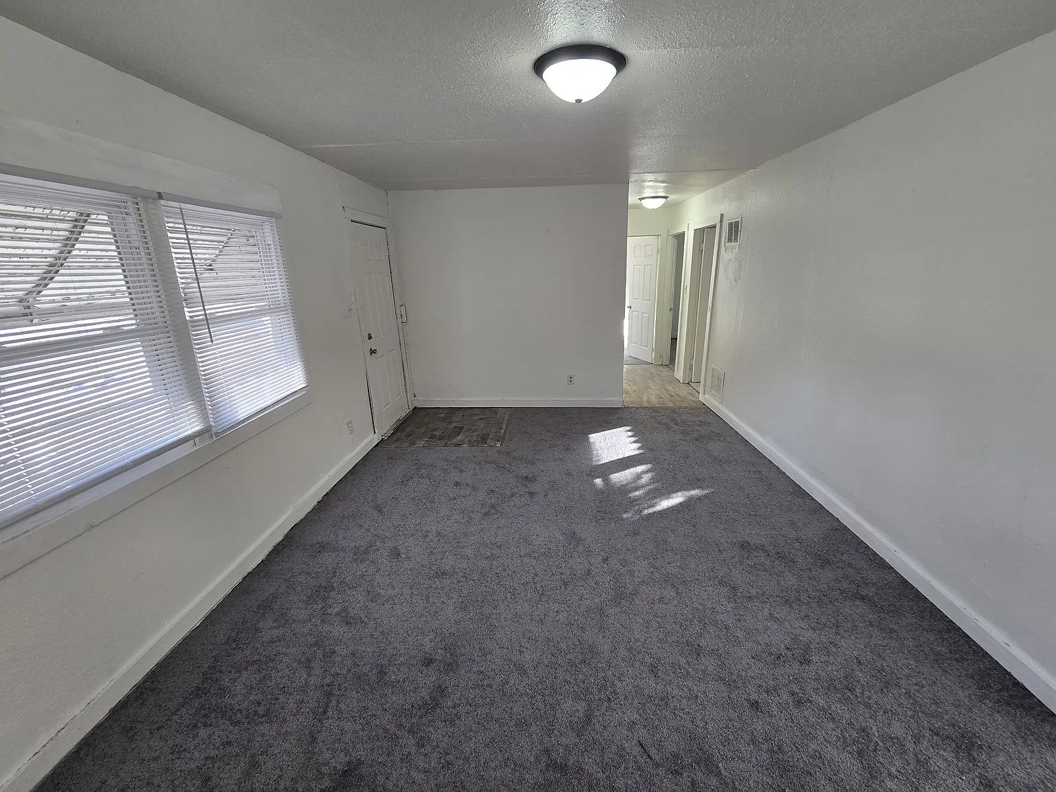 3 bed, $1,500 — Photo 3
