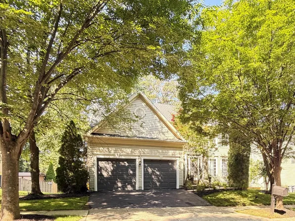 338 Fairfield Dr, Severn, MD 21144