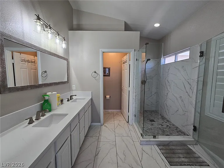 2232 Alanhurst Dr — Photo 32