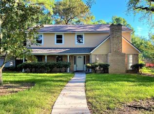 8102 Wycomb Dr, Houston, TX 77070