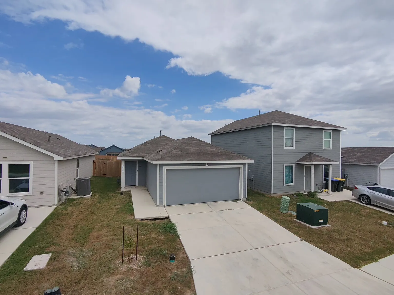 3 bed, 2.0 bath, $1,950 — Photo 1