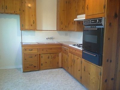 2nd image of 2621 Ruhland Ave APT C