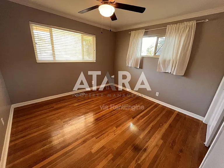 8696 S 1645 E — Photo 10
