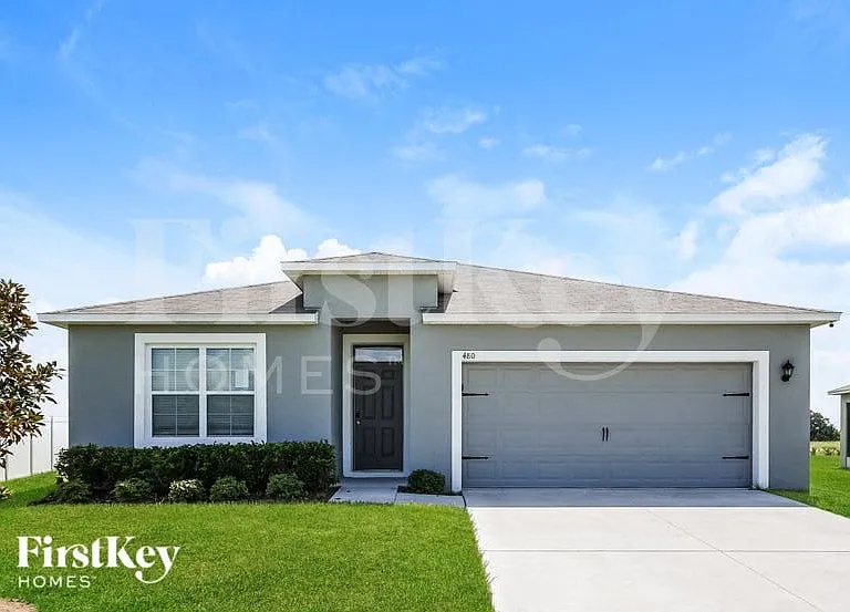 480 Burnham Cir — Photo 1