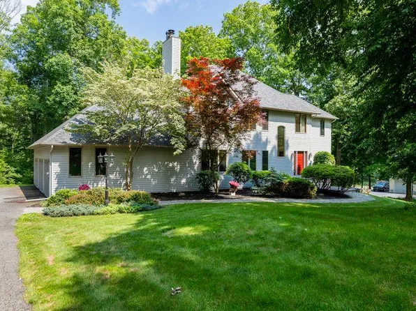 11 Rita Lane, Lagrangeville, NY 12540