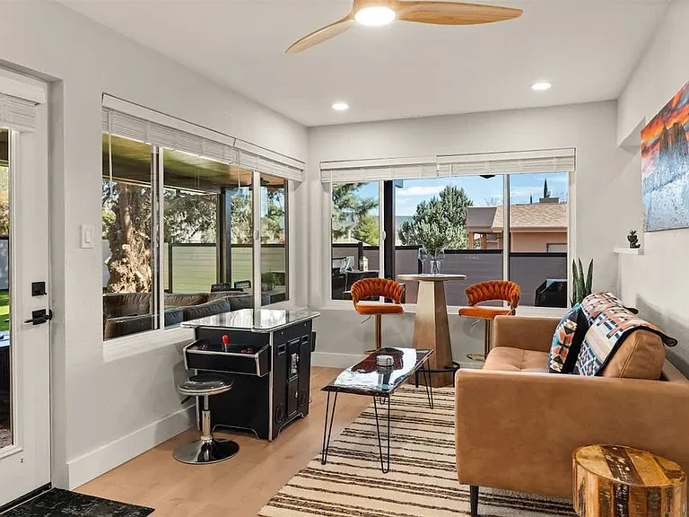 200 Cathedral Rock Dr — Photo 34