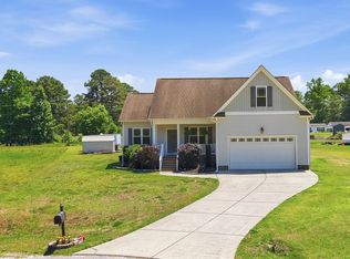 92 Poston Ct, Benson, NC 27504