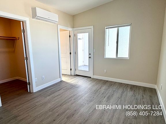 5th image of 2976 National Ave #5