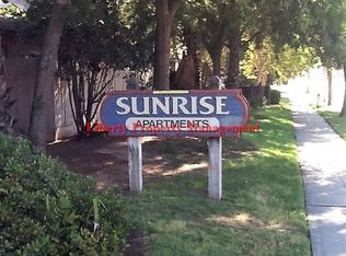 5291 E Kings Canyon Rd APT 112, Fresno, CA 93727