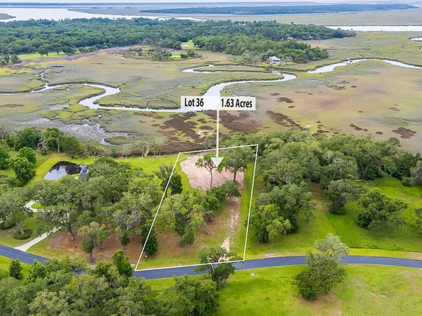 36 Coopers Point Dr, Townsend, GA 31331