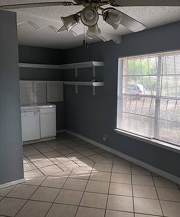 3rd image of 1443 Brenda Elaine St