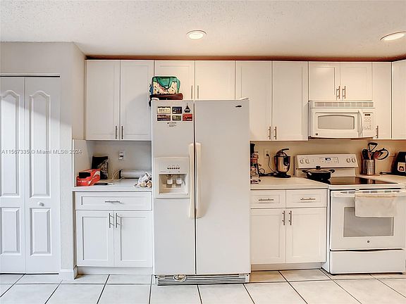 2nd image of 5074 NW 114th Ct