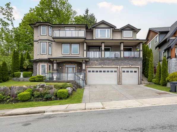 2247 Kaptey Ave, Coquitlam, BC V3K 6C7
