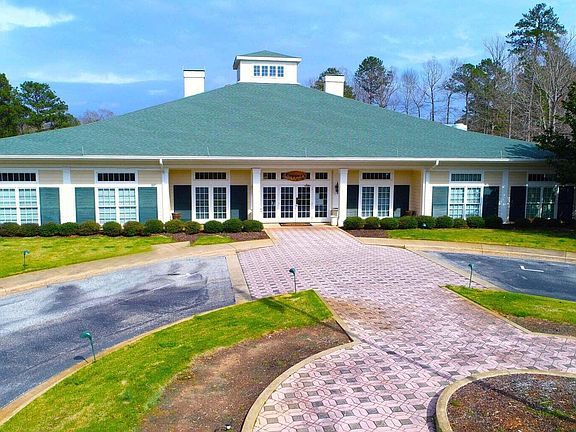 5th image of 56 Stillwaters Dr