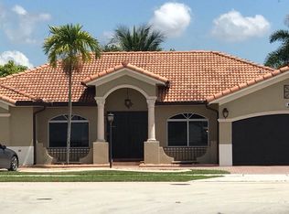 15137 SW 32nd Ln, Miami, FL 33185