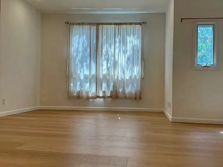 1302 Divisadero St — Photo 10