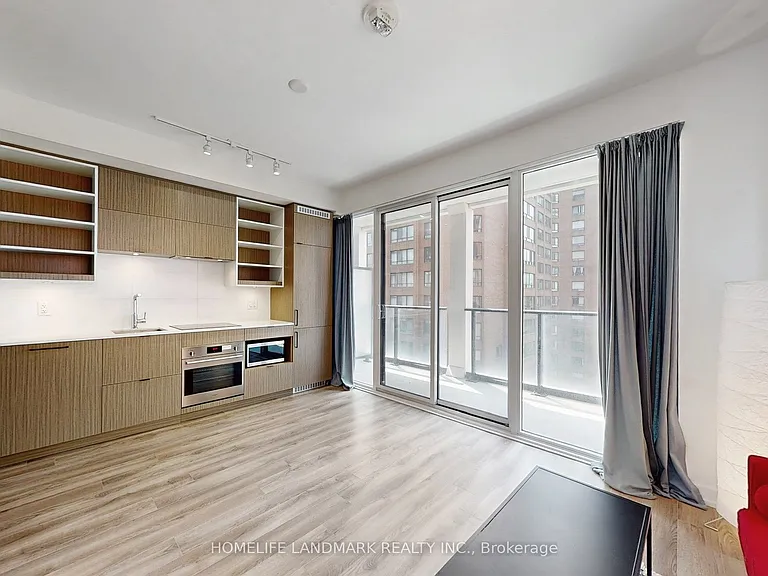 20 Edward St #616 — Photo 12