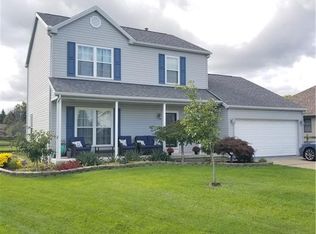 3334 Rainbow Ct, Oregon, OH 43616