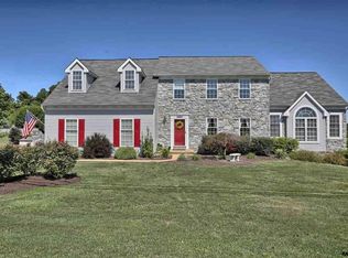 4391 Walters Hatchery Rd, Seven Valleys, PA 17360