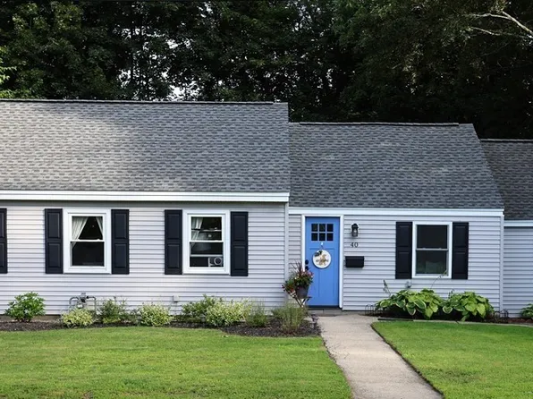 40 Cushing Ave, Nashua, NH 03064