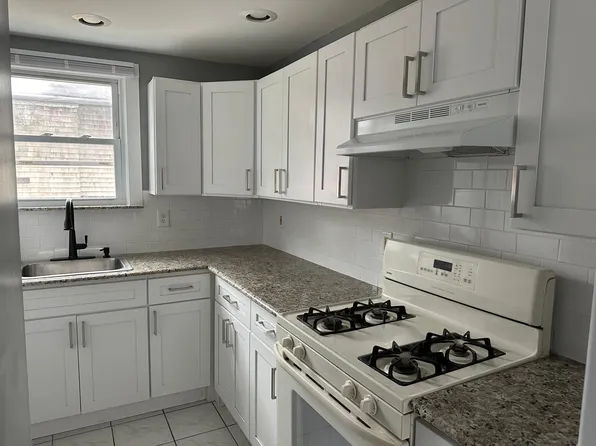 58 North St Floor 2, New Bedford, MA 02740