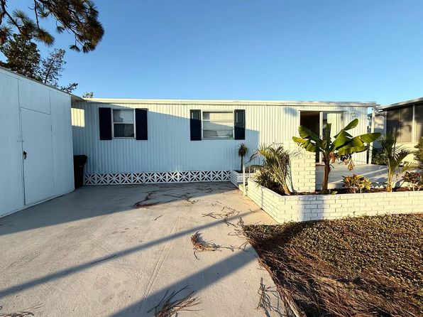 995 E Desirade Ave, Venice, FL 34285