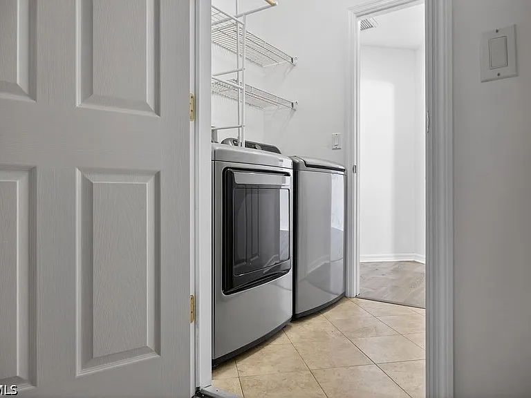 11580 Forest Mere Dr — Photo 19