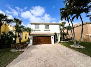 8967 Alexandra Cir, Wellington, FL 33414