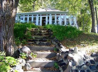 15412 Dodge Ave, Clear Lake, IA 50428