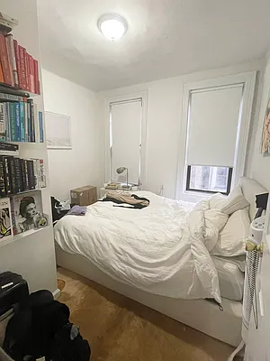 Rented by Jonis Realty | media 3