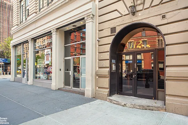 Rented by Brown Harris Stevens | media 19