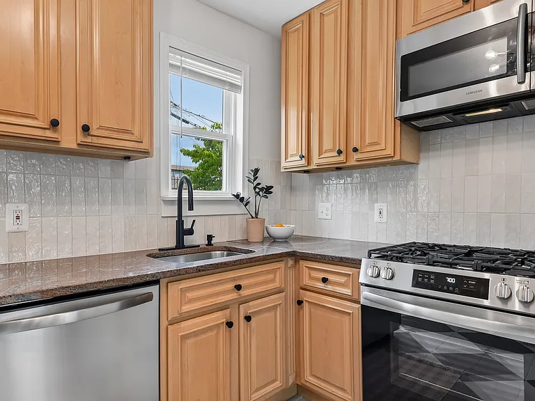 612 Harding Pl — Photo 15