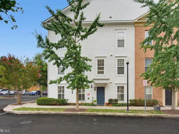 3927 Old Dominion Blvd, Alexandria, VA 22305